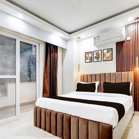 Super Hotel O Sector 43 Gurgaon Extérieur photo
